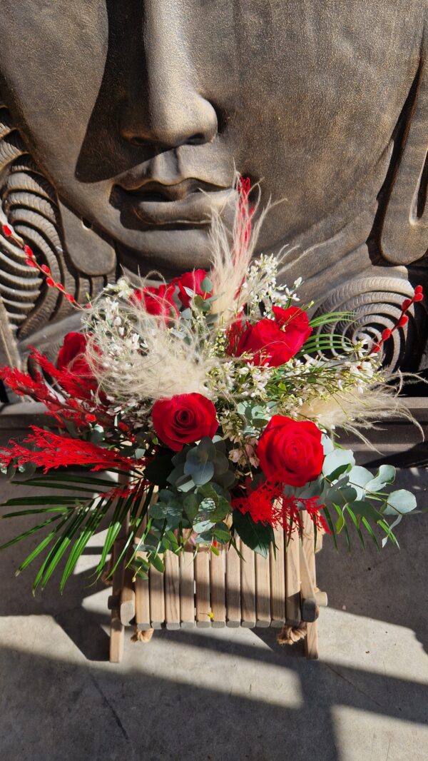 Bouquet-de-Fleurs-Rouge-te-quiero-Saint-Valentin-Fleuriste-Marseille-13008-Roubaud