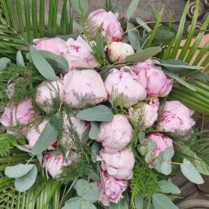 le-pivoine-bouquet-fete-des-meres-fleurs-fraiches-fleuriste-roubaud-13008-marseille