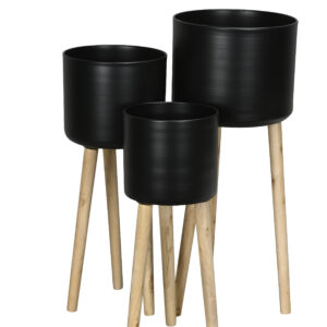 decoration-roubaud-fleuriste-jardinerie-13008-marseille-cache-pot-sur-pied-noir-bois
