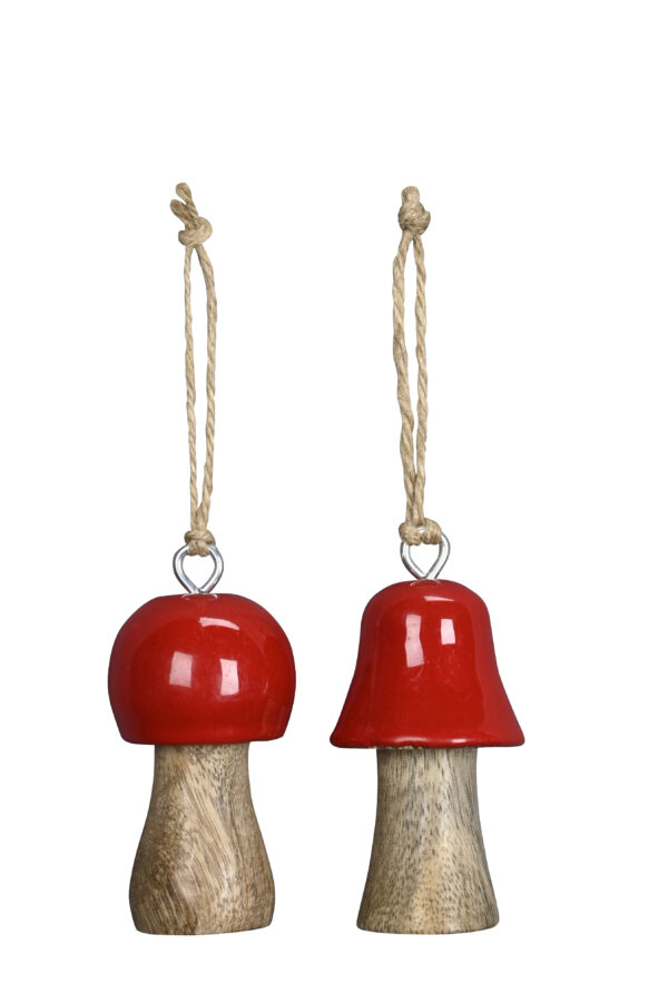 jardinerie-roubaud-13008-marseille-suspension-sapin-pere-noel-champignon-rouge